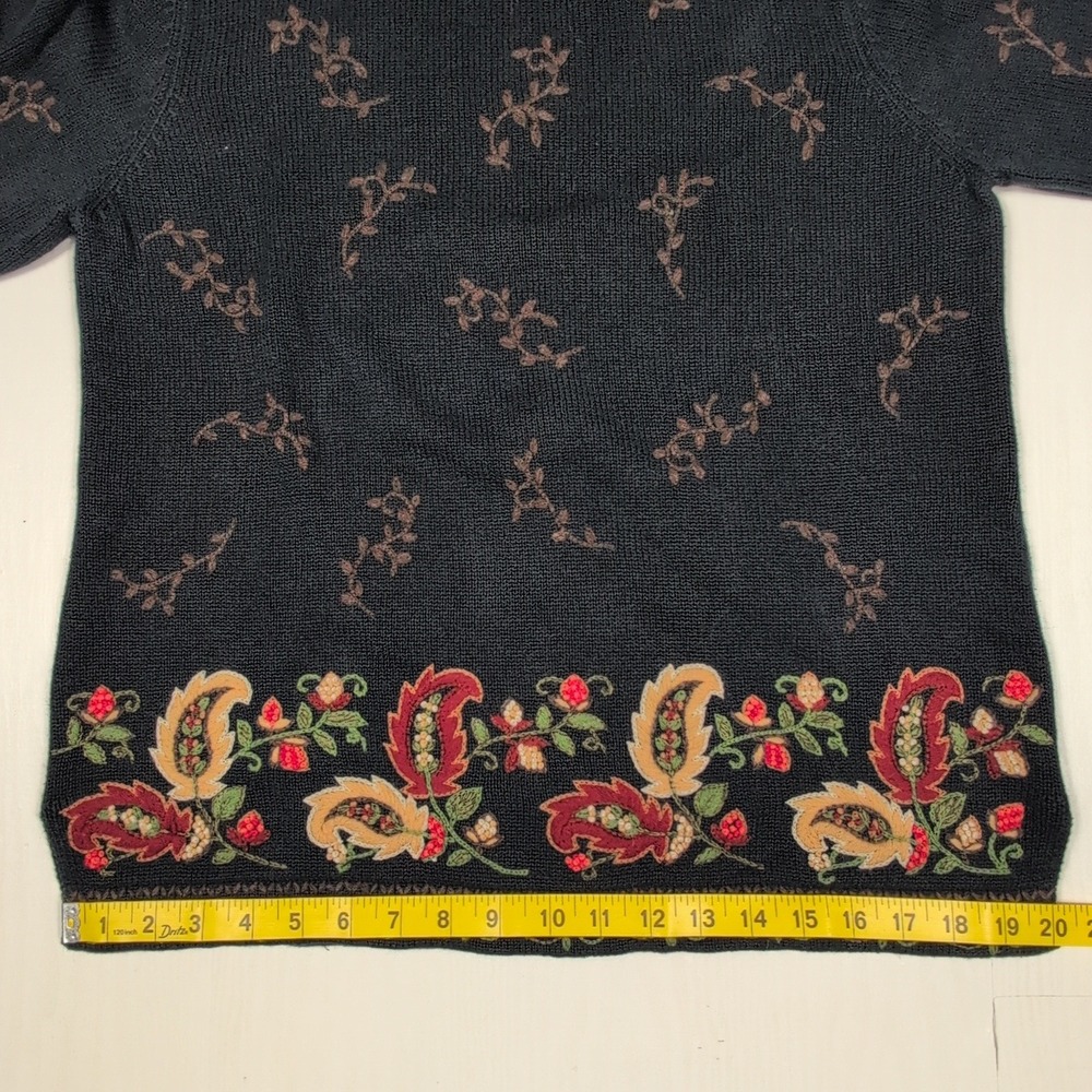 Talbots Womens Sweater M Black Paisley Floral Embroidery Long Sleeve Crew Neck - Picture 6 of 11